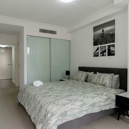 91 Liverpool Street, World Tower Apartment Sydney Luaran gambar